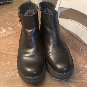 Miz Mooz ankle booties